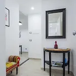 Time Apartment *